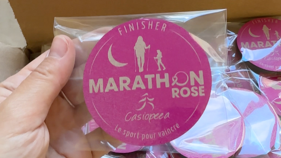 Réalisation de magnets personnalisés pour le Marathon Rose Casiopeea