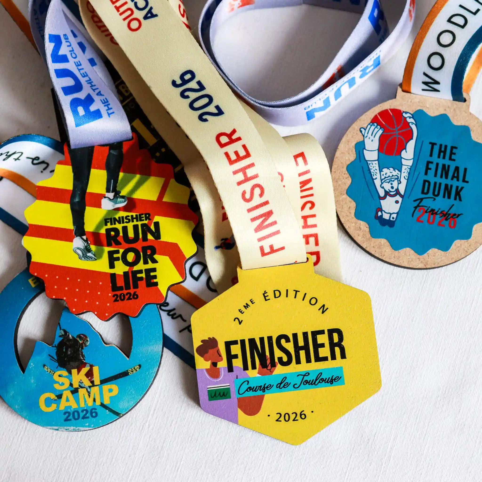 Médailles en bois personnalisées – Pour vos événements sportifs, culturels ou professionnels