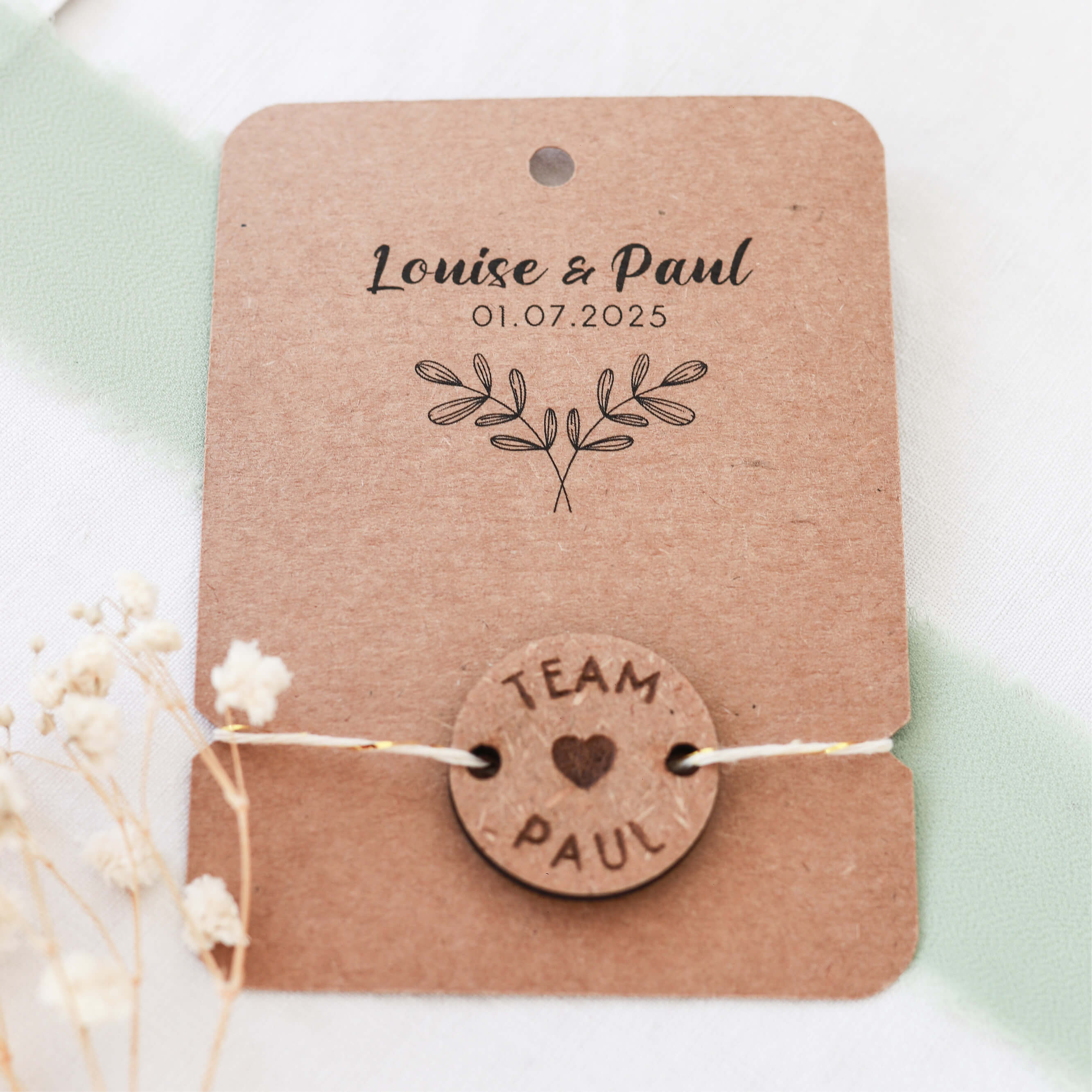 Bracelet en bois gravé personnalisé - Woodler